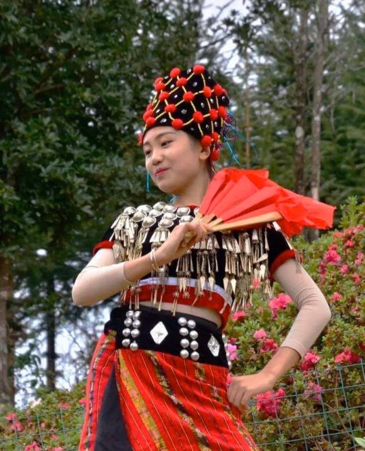 雲南省の自然溢れる中で米、トウモロコシで生計を立てながら生活するチンポー族(李さん特別編)